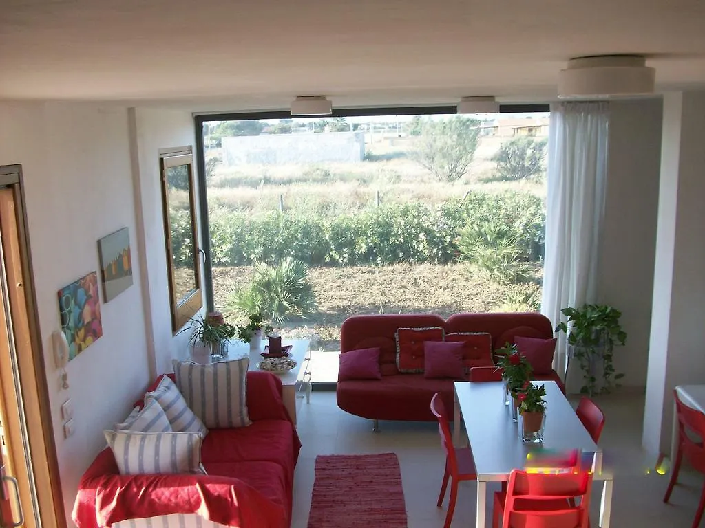 Holiday home Casa Dei Fenicotteri