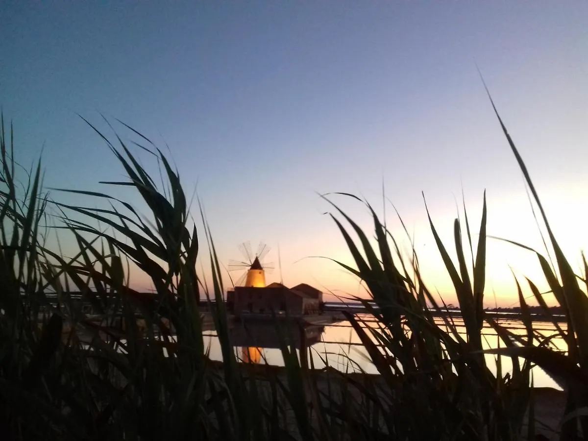Villa Casa dei Fenicotteri Marausa Casa vacanze